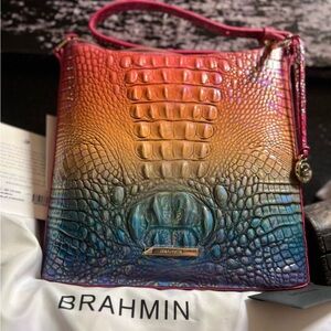 💓NWT-BRAHMIN KATIE BEAUTIFUL HORIZON OMBRÉ MELBOURNE💓